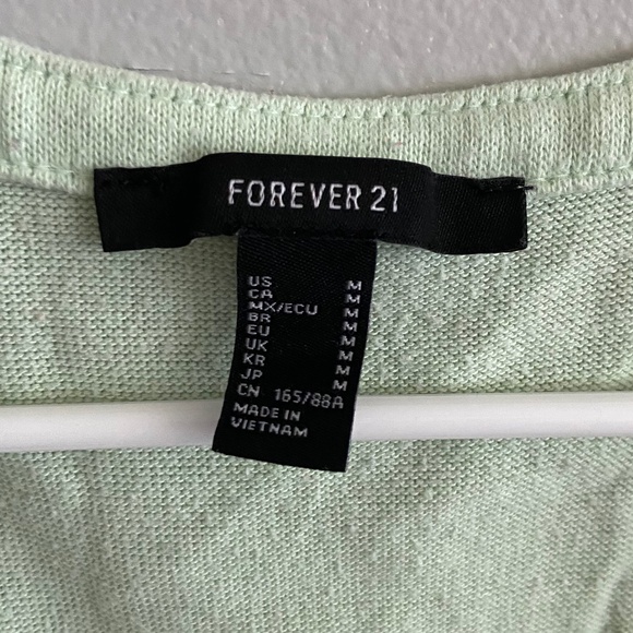 FOREVER 21 light green button up shirt - Picture 2 of 3